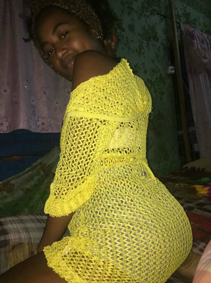 Lesbienne
 #92885239