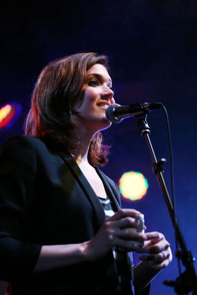 Mandy Moore - Gain Love At First Sniff Concert (15 Jun 2009) #87374304