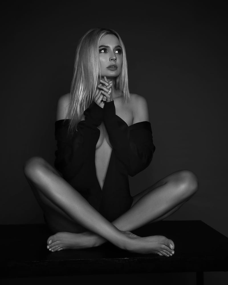 Sexy Russian Actress Natalia Rudova #102150227