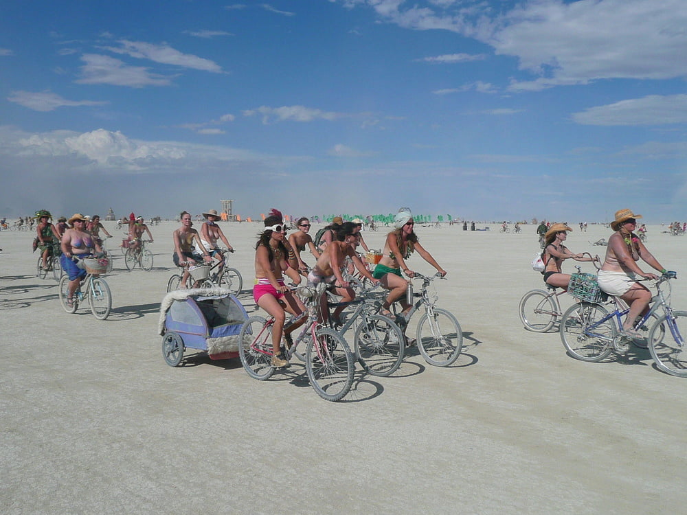 El hombre en llamas
 #105717408