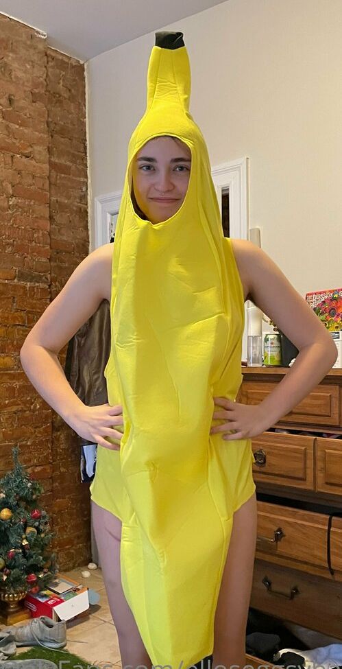 Jules Roscoe desnuda #108269760