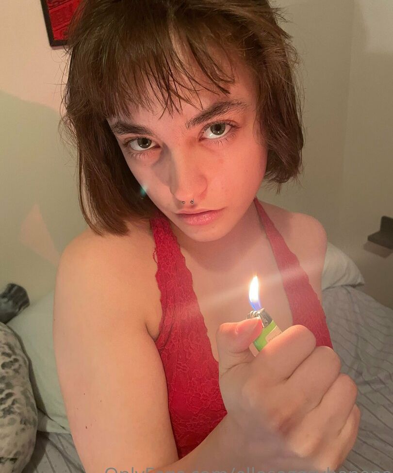 Jules Roscoe desnuda #108269860