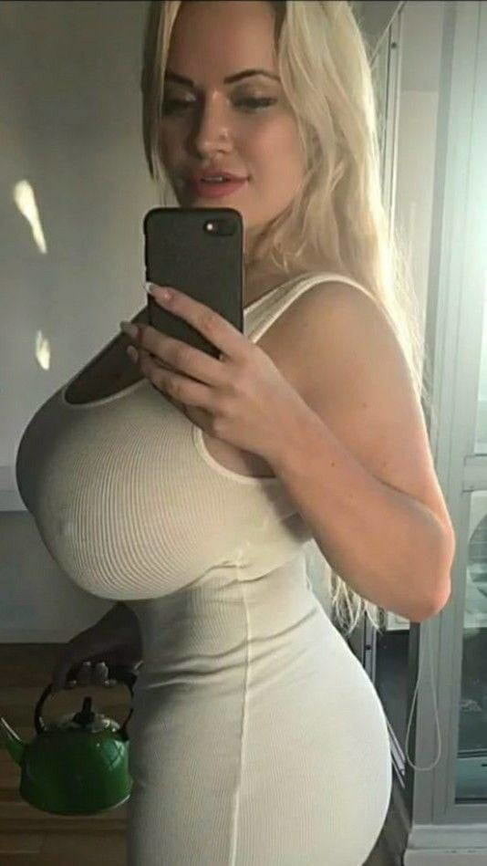 Lovin da curves 212
 #98107841