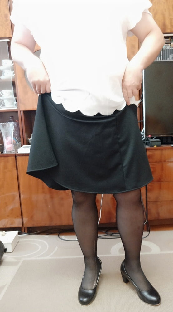 black skirt&white blouse p.1 #106848077