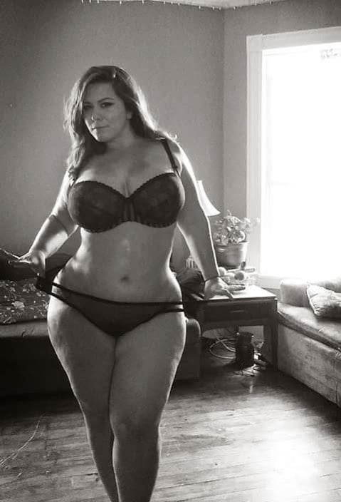 Milfs Oma Berühmtheit
 #104533991