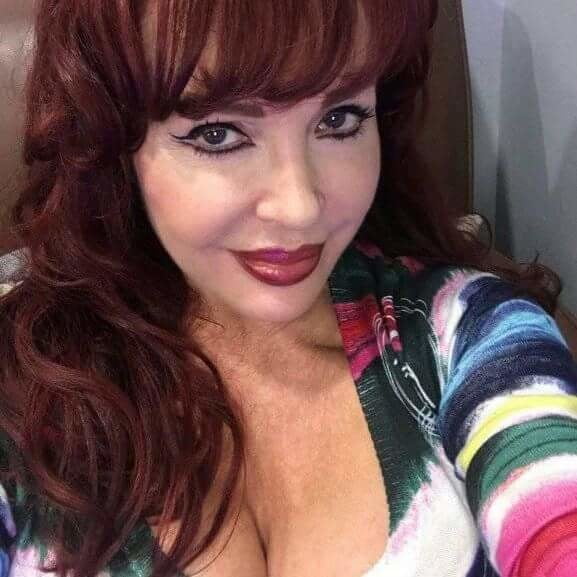 Milfs Oma Berühmtheit
 #104534676