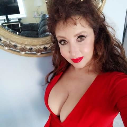 Milfs Oma Berühmtheit
 #104534724