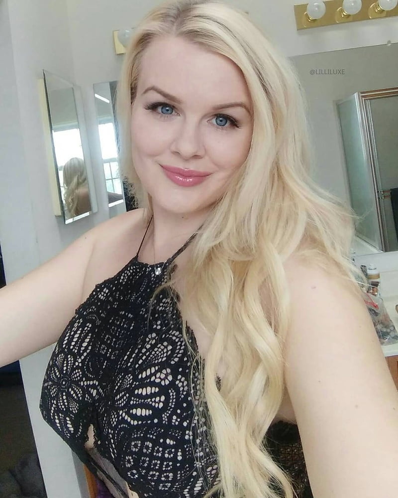 Milfs Oma Berühmtheit
 #104534872