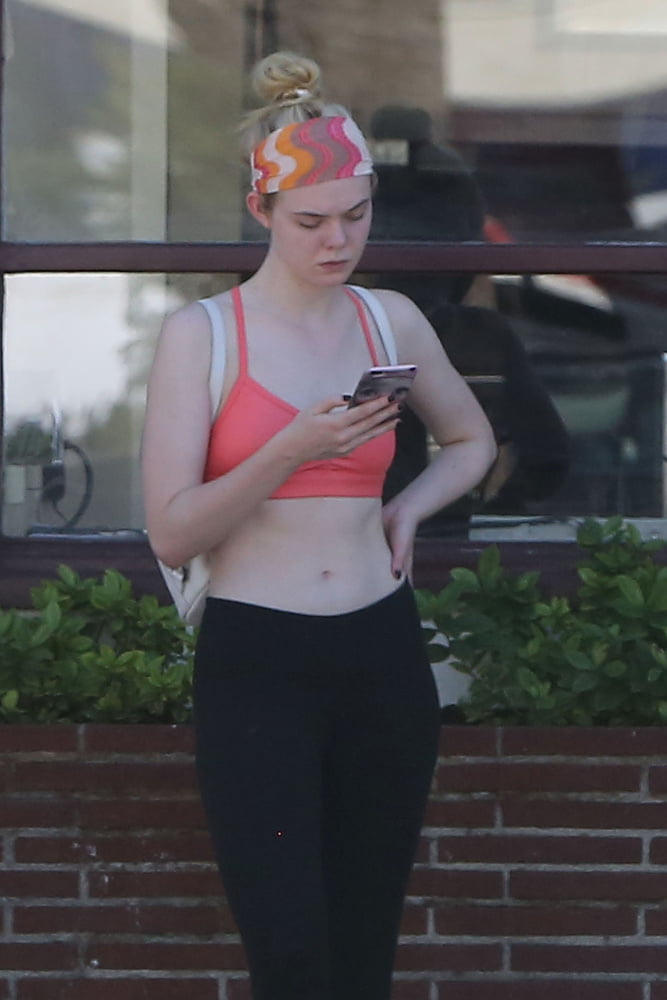 Elle fanning lovefool!
 #89757388