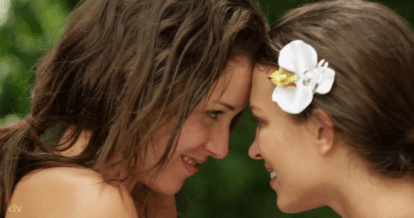 Gif lesbianas
 #81389168