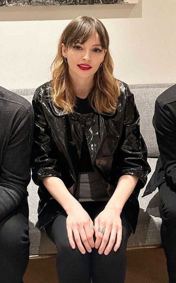 Lauren Mayberry desnuda #108504641