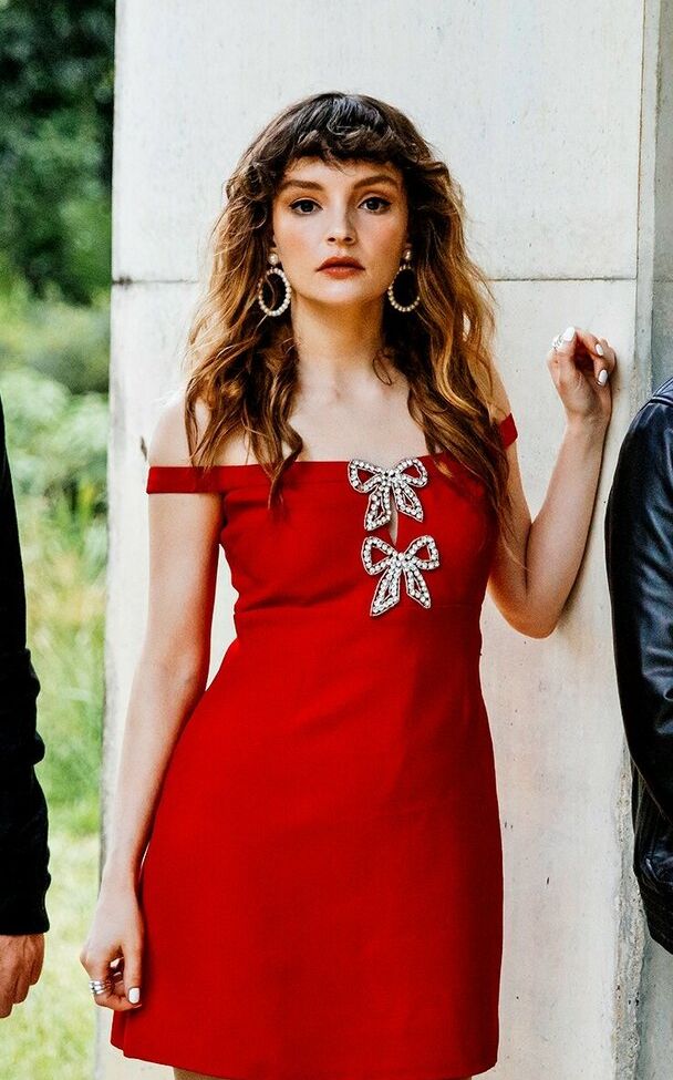 Lauren Mayberry desnuda #108504654