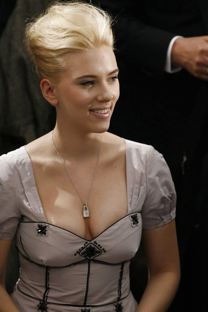 Scarlett 15 #95817272