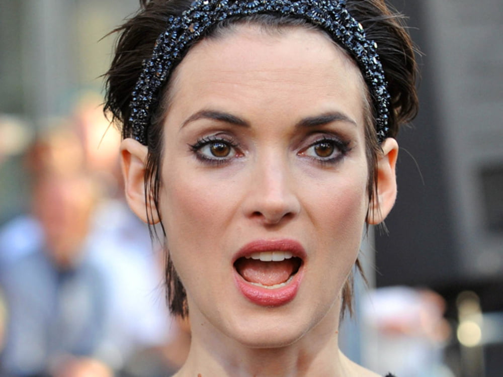 Impressionante winona ryder
 #105652756