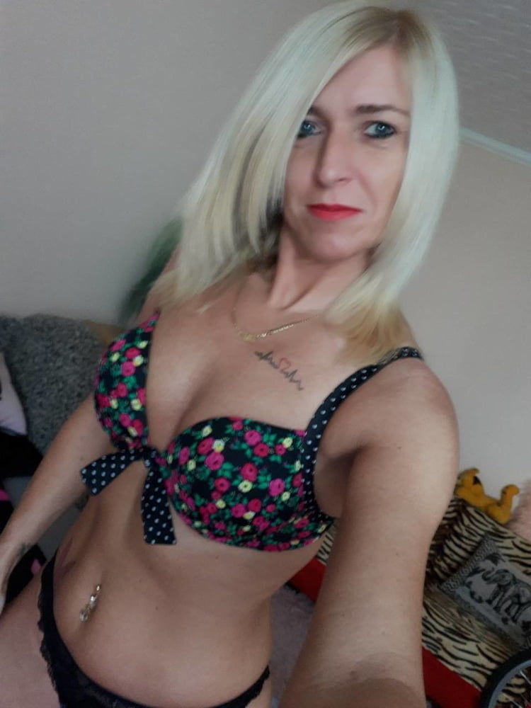 Gorgeous Mature Ladies 32 3746815