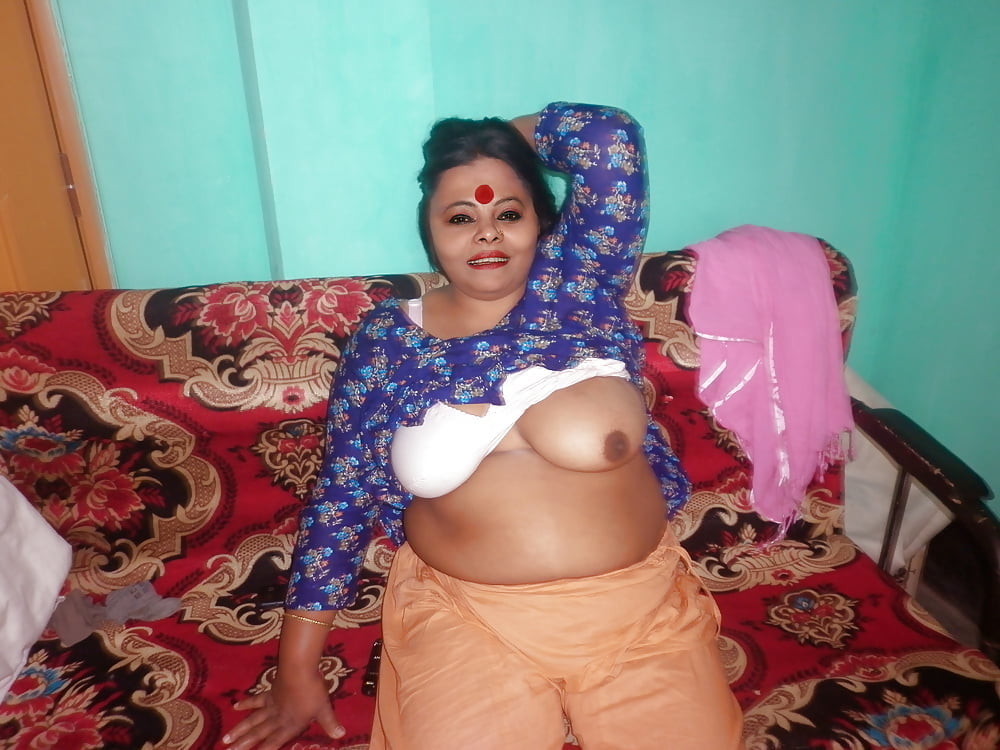 Indian Desi Mature Aunty #87450000