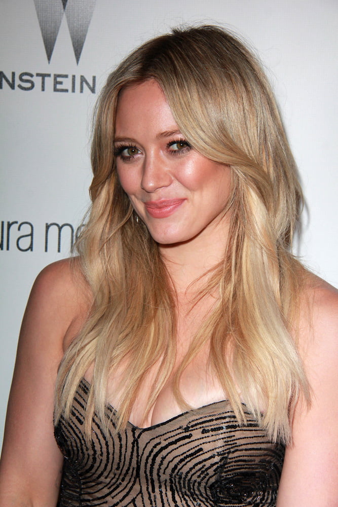 Sexy hilary duff
 #98618224