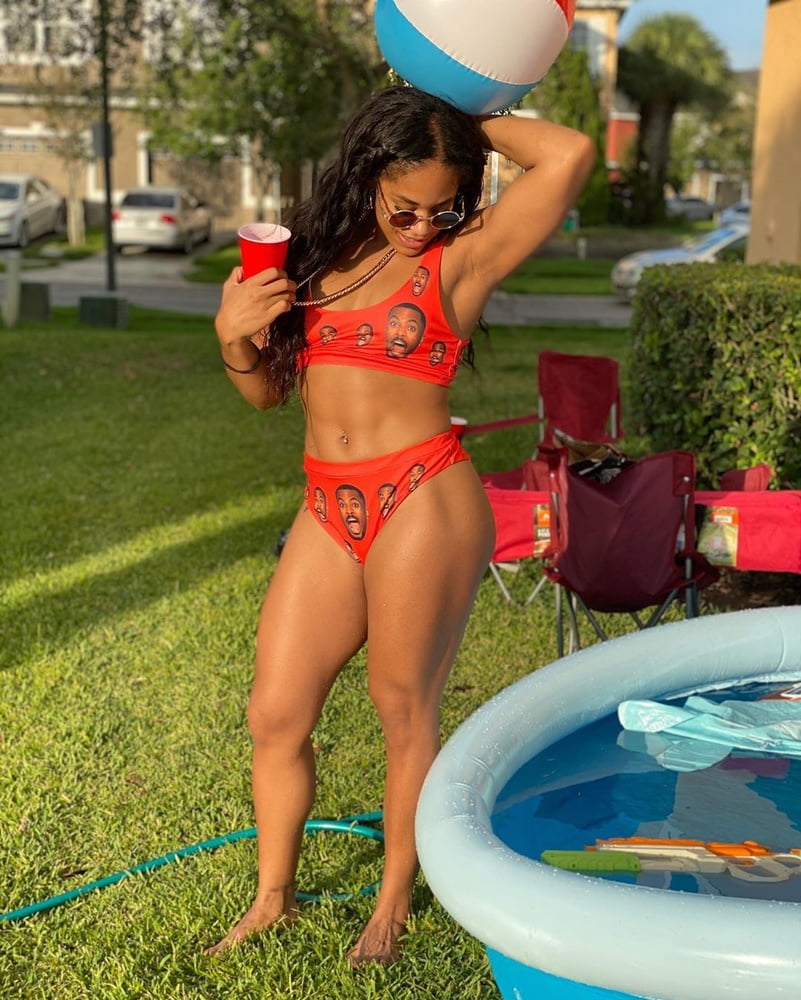 Wwe bianca belair
 #104037995