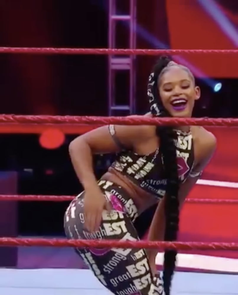 Wwe bianca belair
 #104038030