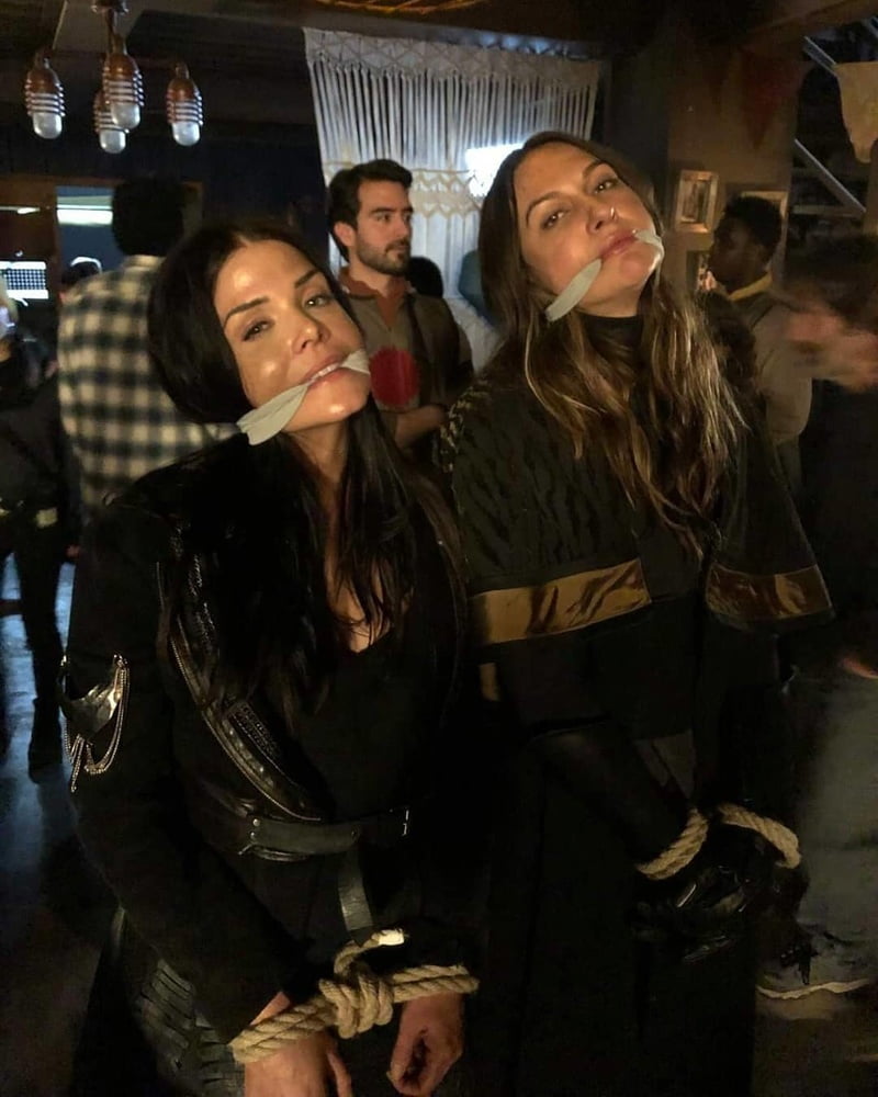 Tasya Teles (die 100)
 #87746382