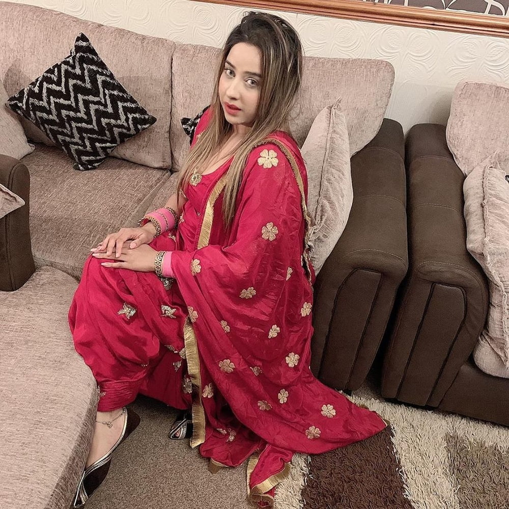 Paki sluts sexy pakistani bengali arab
 #101903327