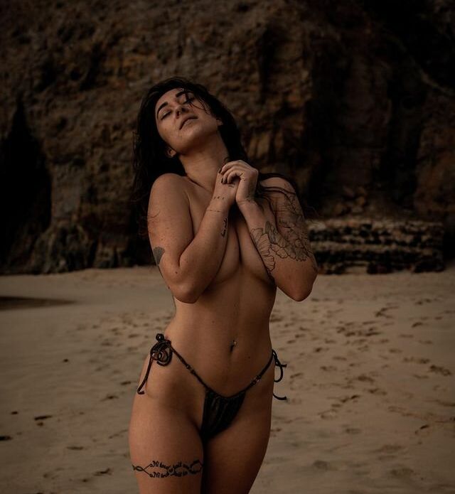 Poetiquegirl desnuda #109188665