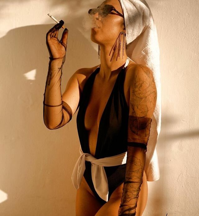 Poetiquegirl desnuda #109188677