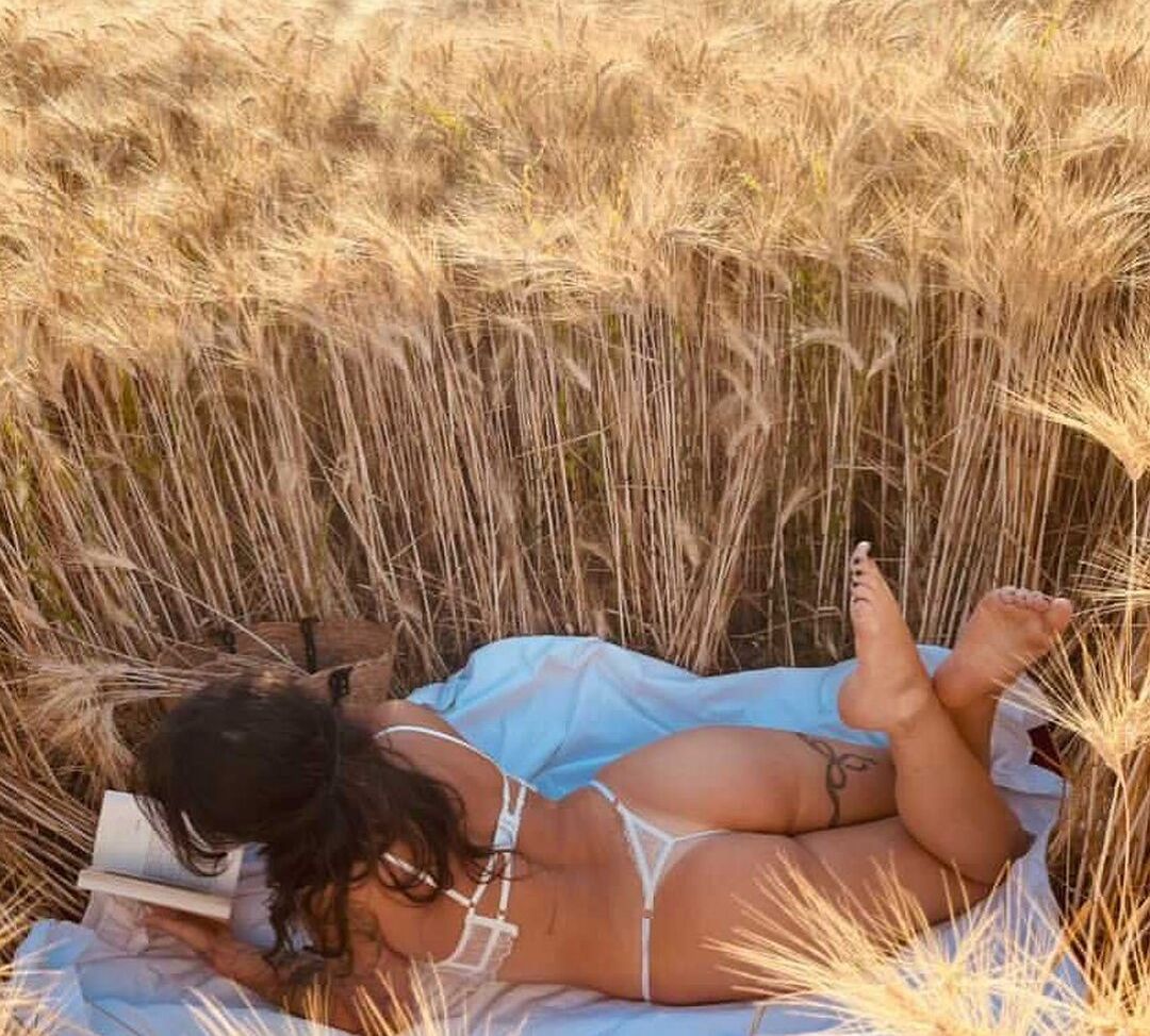 Poetiquegirl desnuda #109188681