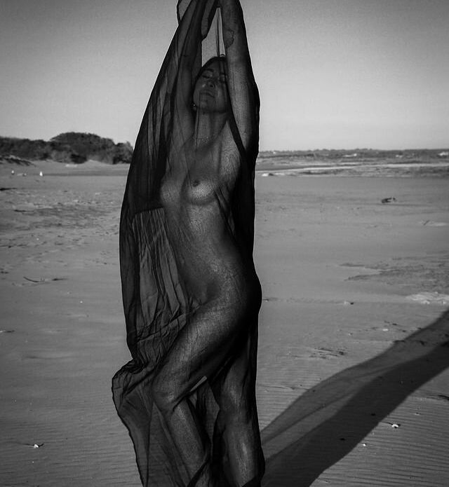 Poetiquegirl desnuda #109188719