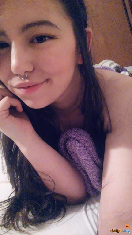 Internet Whore Mixed 09 #104482436