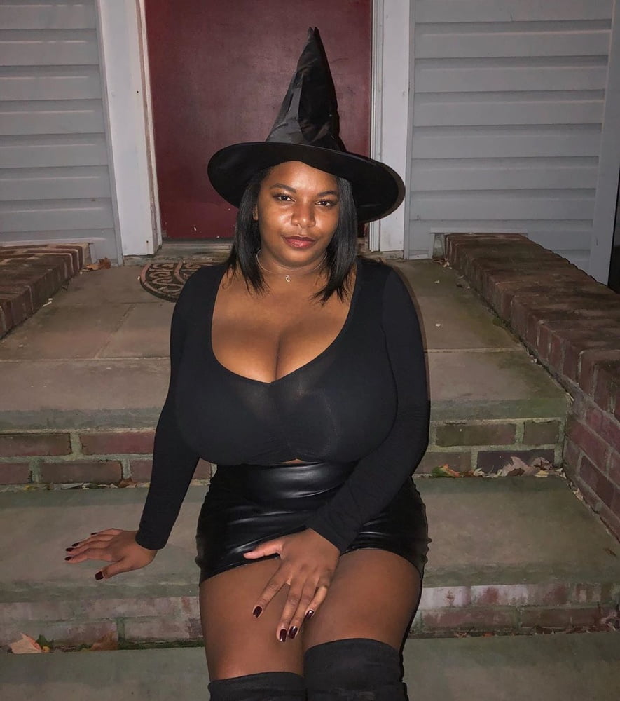 Rincón voluptuoso
 #90065840