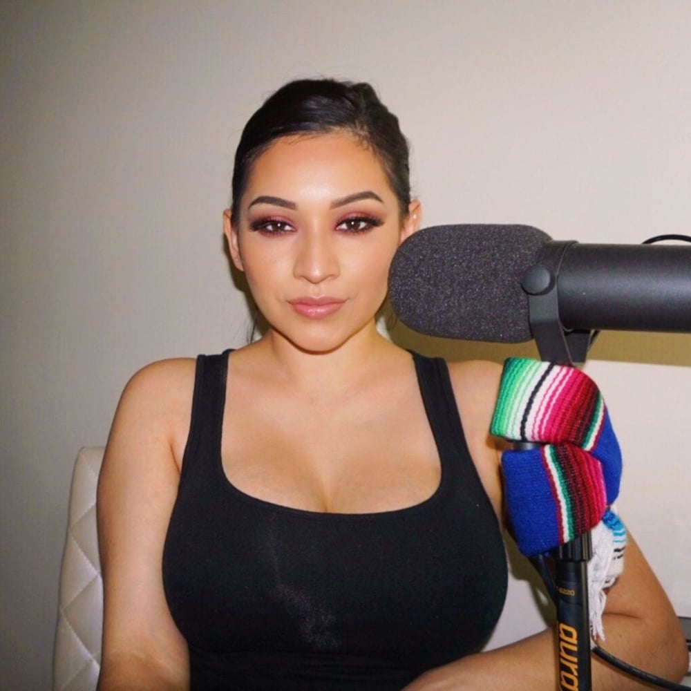 Rincón voluptuoso
 #90065856