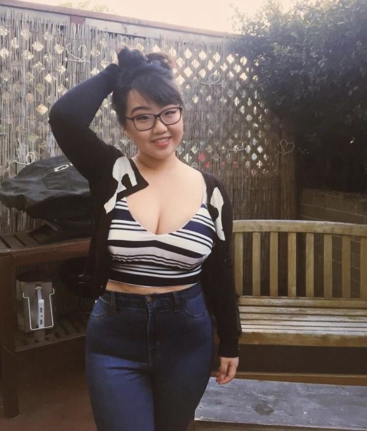 Rincón voluptuoso
 #90065897