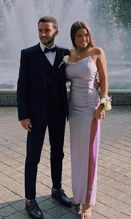 Rincón voluptuoso
 #90065991