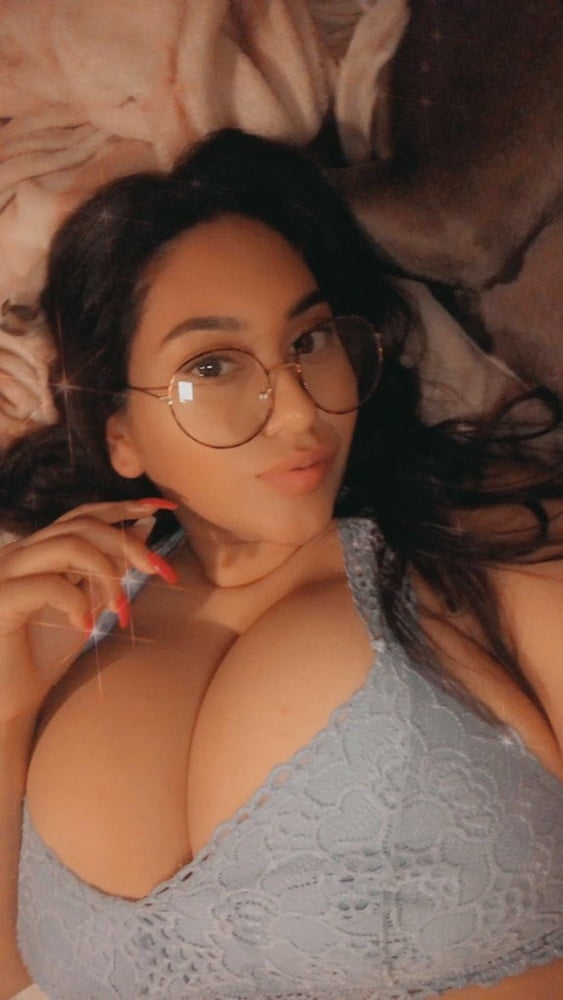 Rincón voluptuoso
 #90066190