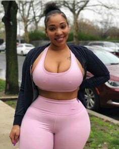 Rincón voluptuoso
 #90066218