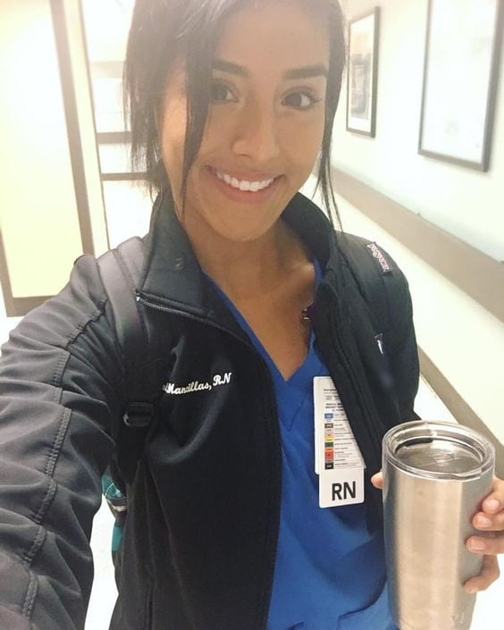 Rincón voluptuoso
 #90066360