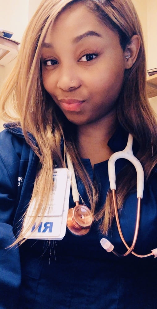 Rincón voluptuoso
 #90066371