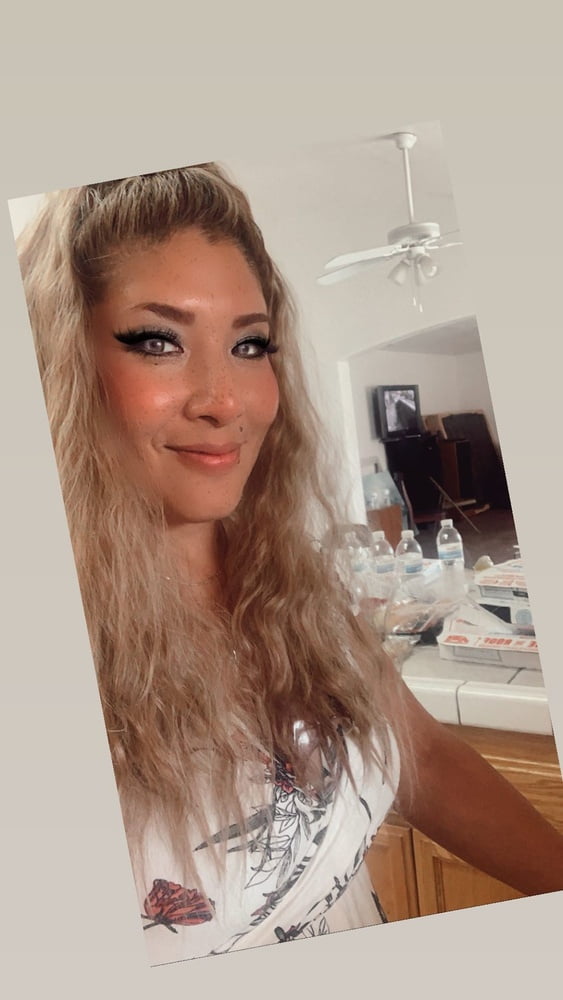 Rincón voluptuoso
 #90066595