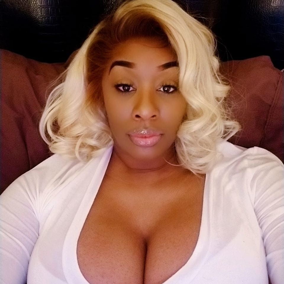 Rincón voluptuoso
 #90066631