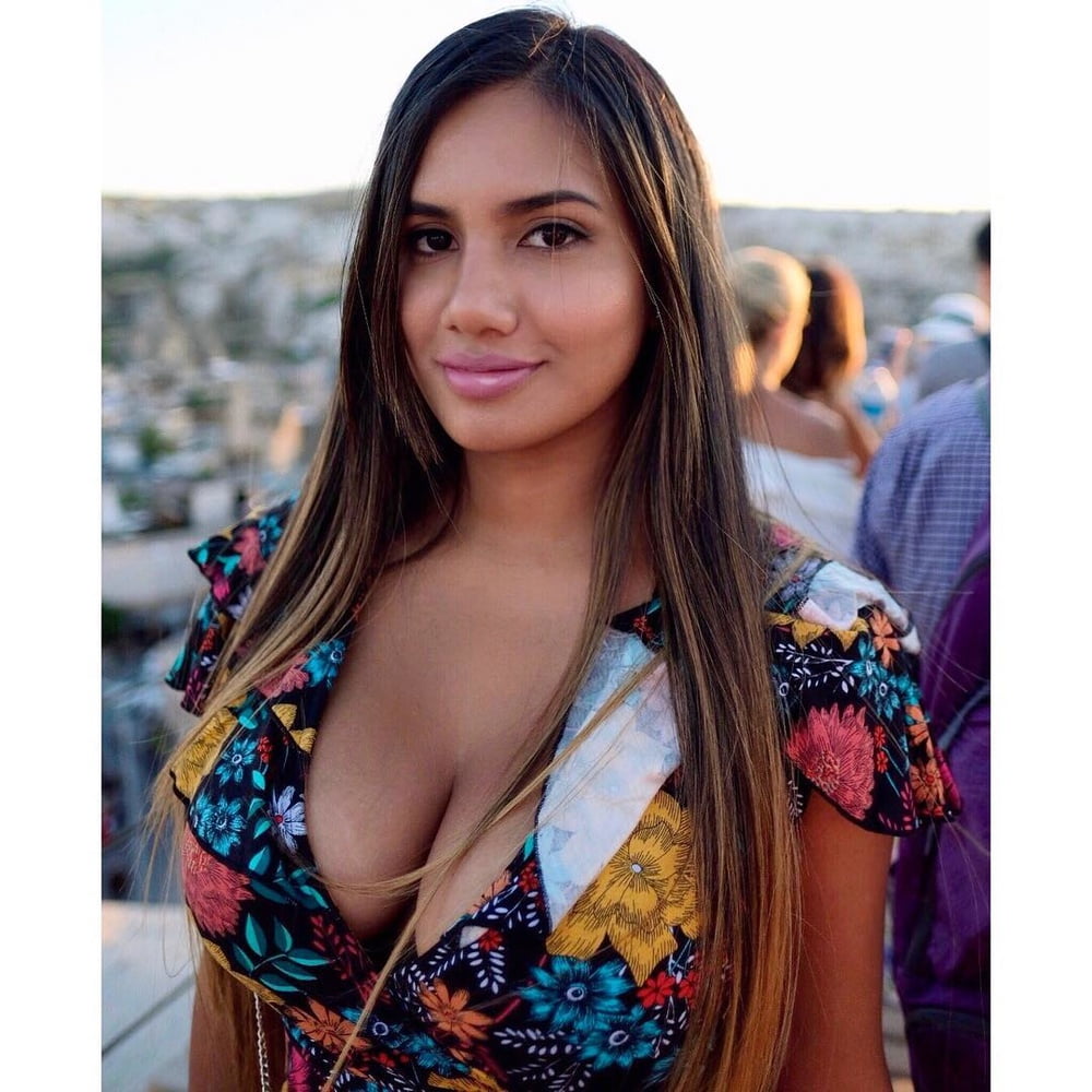 Rincón voluptuoso
 #90066699