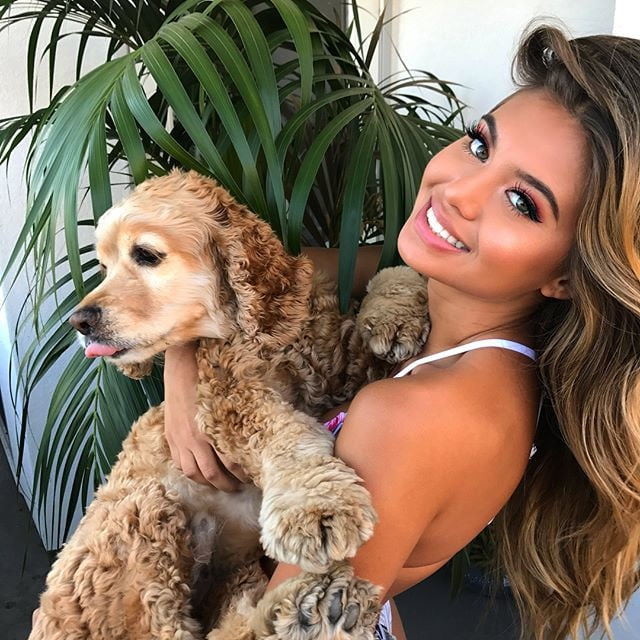 Rincón voluptuoso
 #90066719