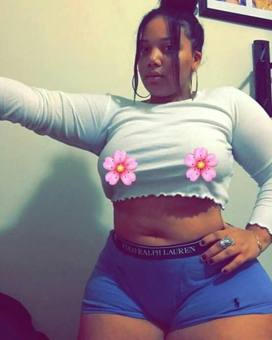 Rincón voluptuoso
 #90066770