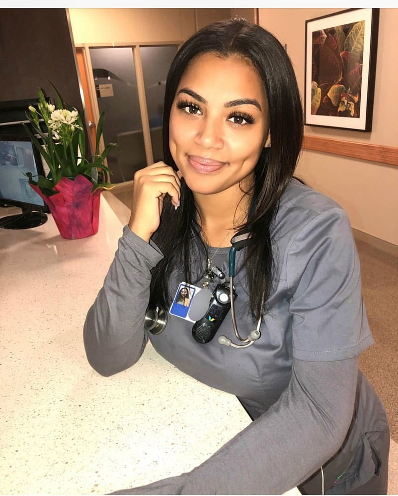 Rincón voluptuoso
 #90066813