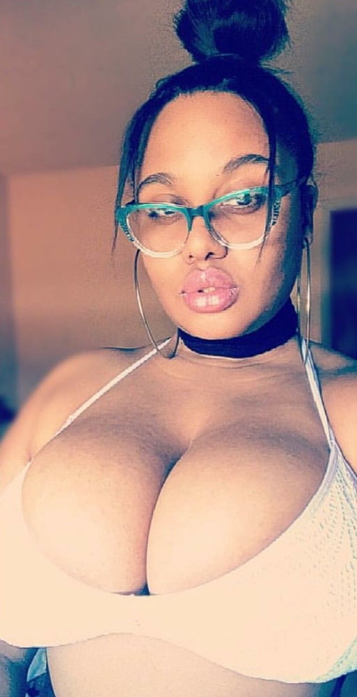 Rincón voluptuoso
 #90066839