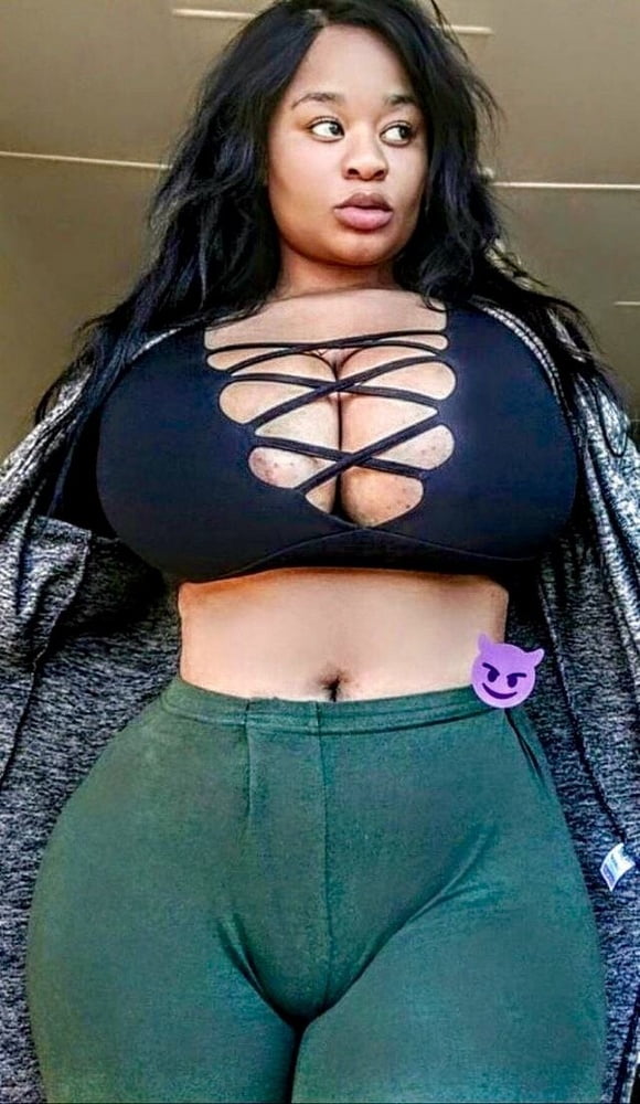 Rincón voluptuoso
 #90066952