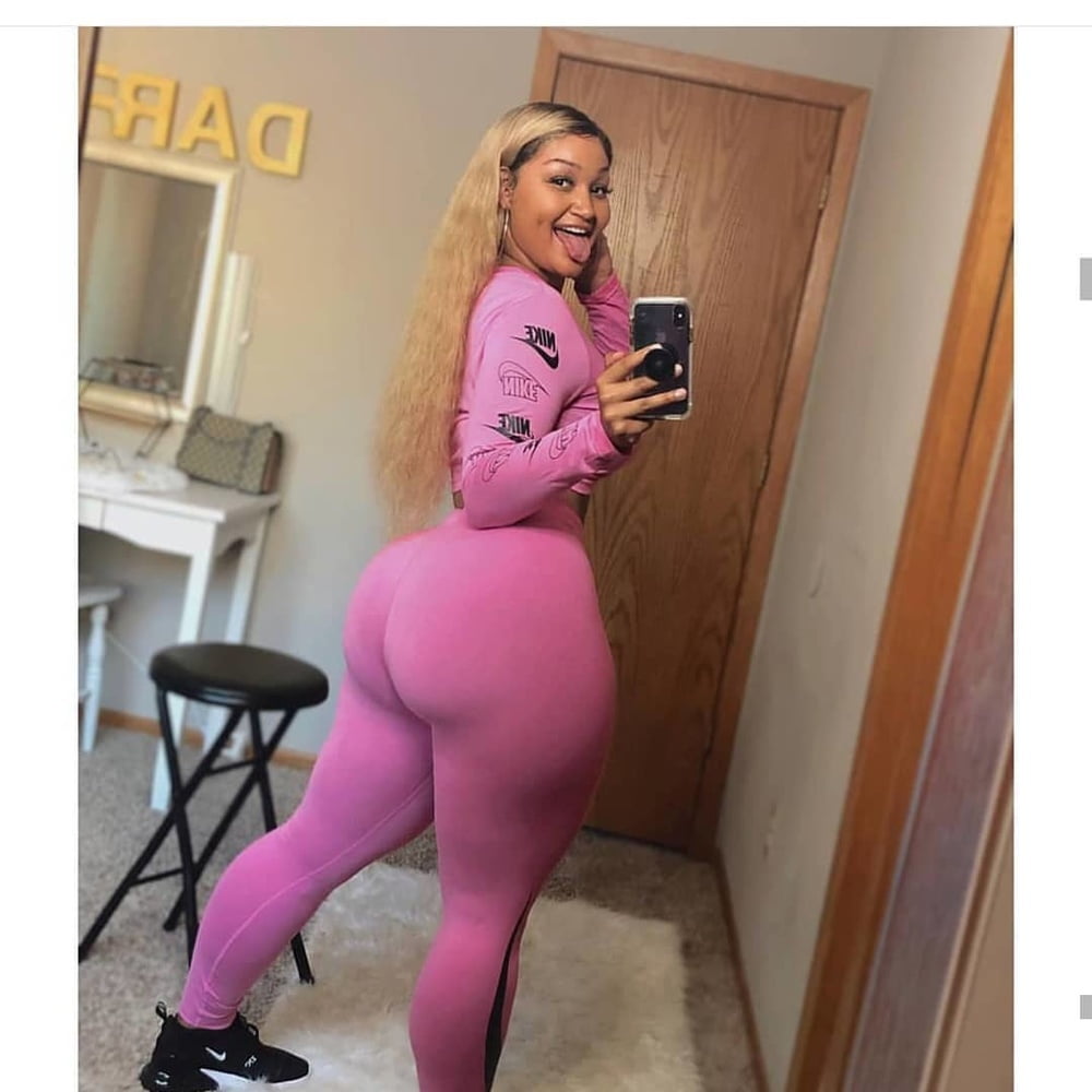 big booty insta #101962215