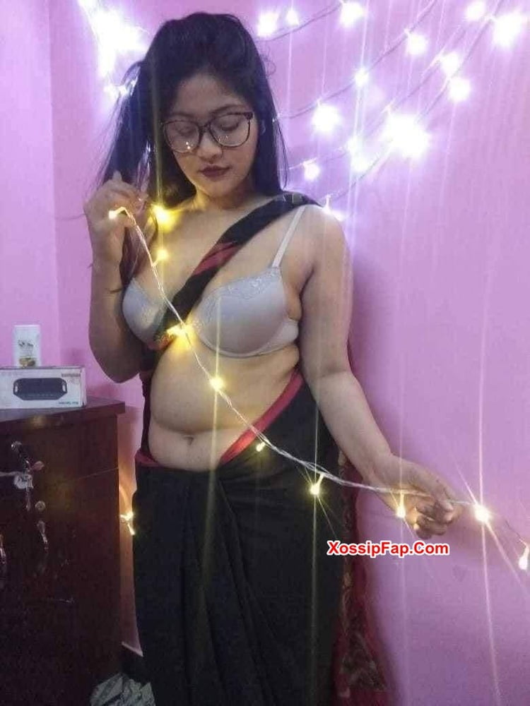 indian hostel girl nude pics #80509377