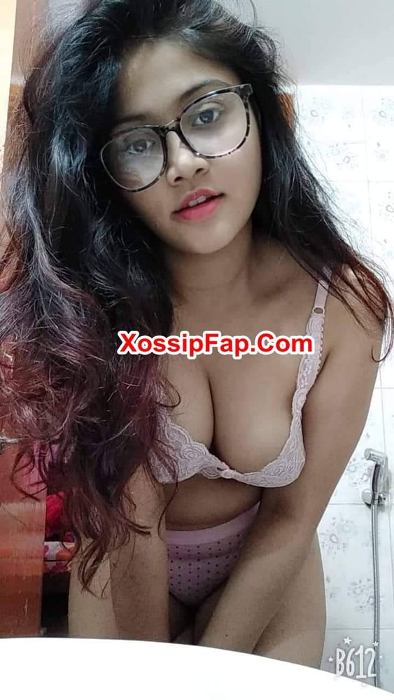 Indian hostel girl nude pics
 #80509397
