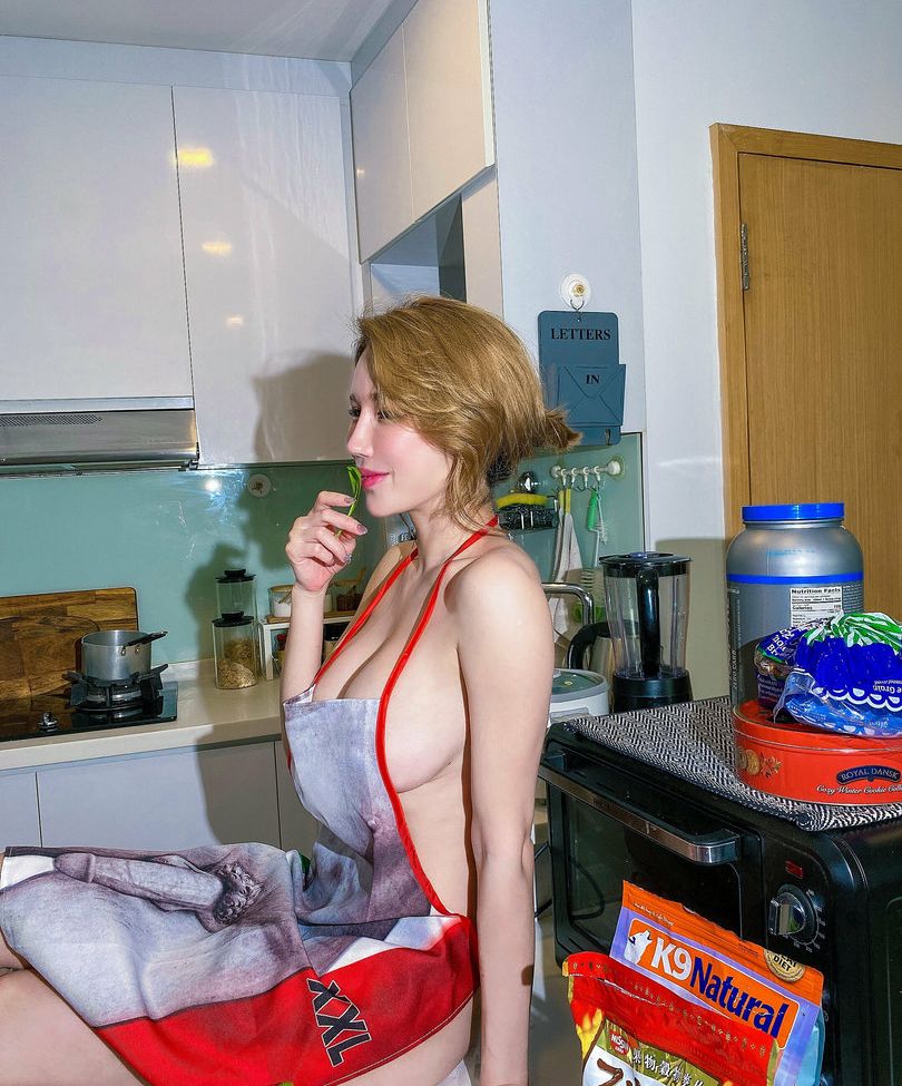 Yui Xin desnuda #108134215